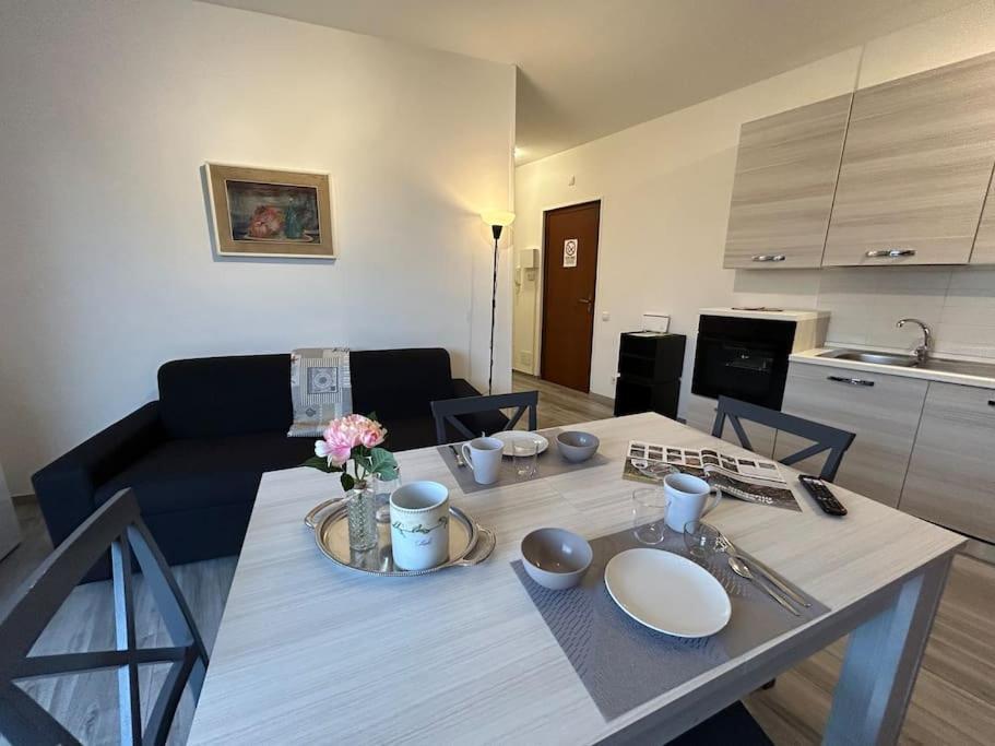 Casa Olympia - By Tourquoisevea Peschiera del Garda